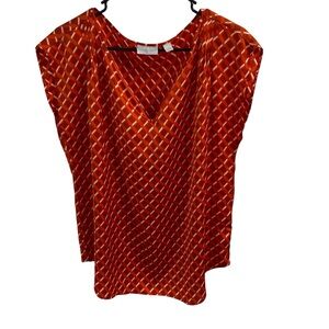 New York And Company Ladies Blouse Pull On Sleeveless Geometric V Neck Size L‎